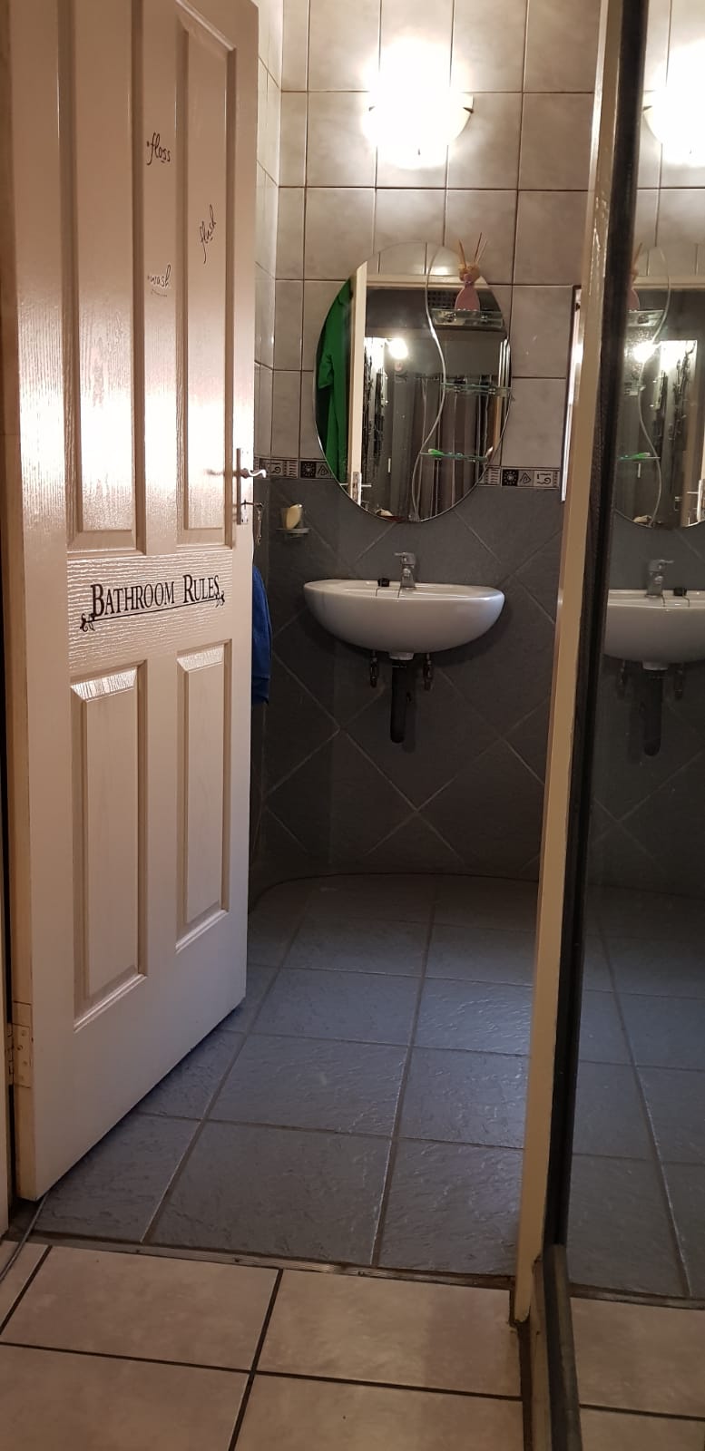 5 Bedroom Property for Sale in Rustenburg Central North West